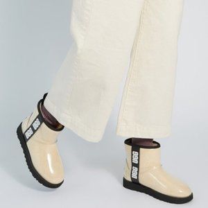 UGG® Classic Clear Mini Waterproof Boots